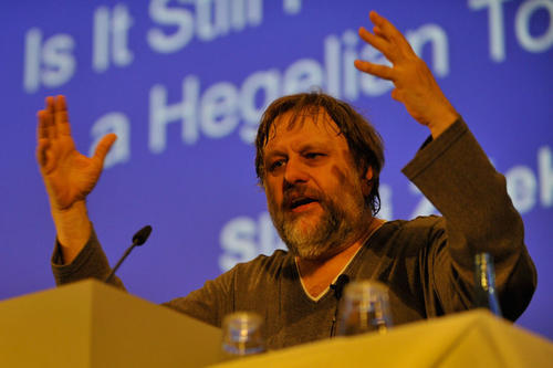 Den Hegelschen Weltgeist in die Köpfe schicken: Slavoj Žižek hielt die 4. Hegel-Lecture an der Freien Universität. Nach dem Vortrag…