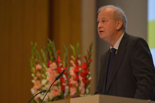 Laudator Prof. Dr. Wolf Lepenies nannte Barenboim einen "mutigen Staats- und Weltbürger".