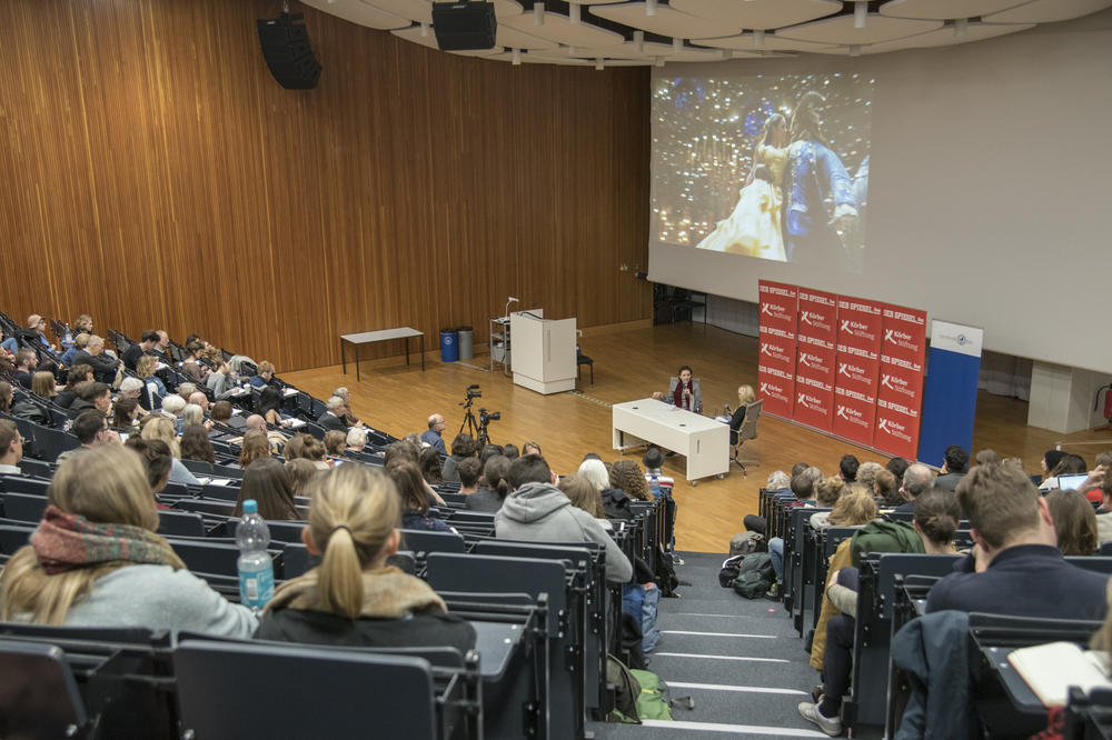 „Der Einfluss von fiktionalen Darstellungen der Liebe auf unser Liebesleben ist gewaltig.“