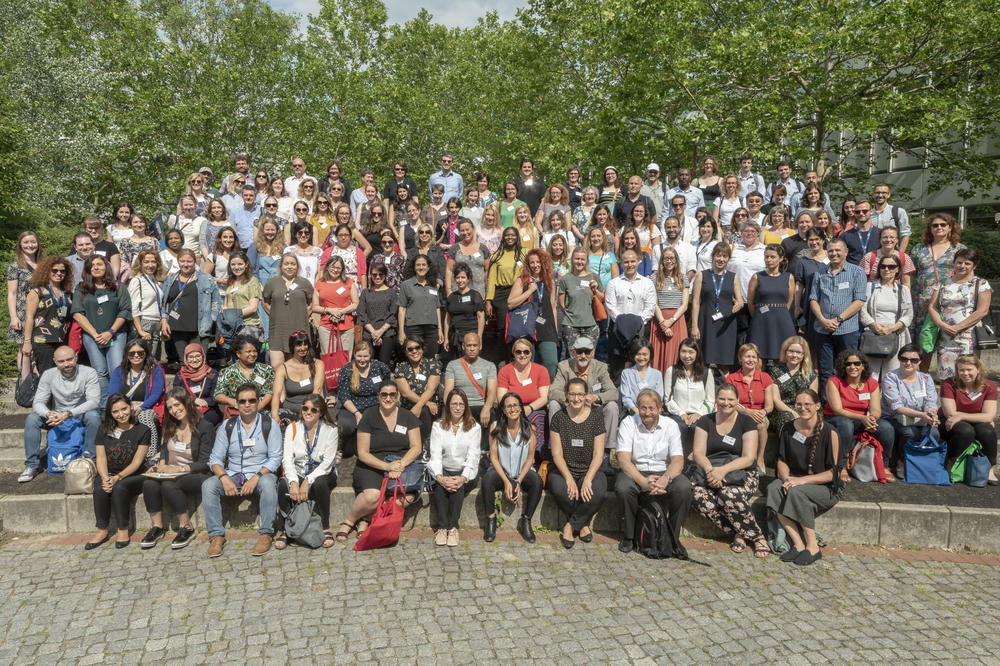 Say „cheeeeese“! 145 Hochschulangestellte aus 40 Ländern nahmen im Rahmen der diesjährigen Erasmus+ Staff Training Week der Freien Universität Berlin an vier individuellen Programmen teil.