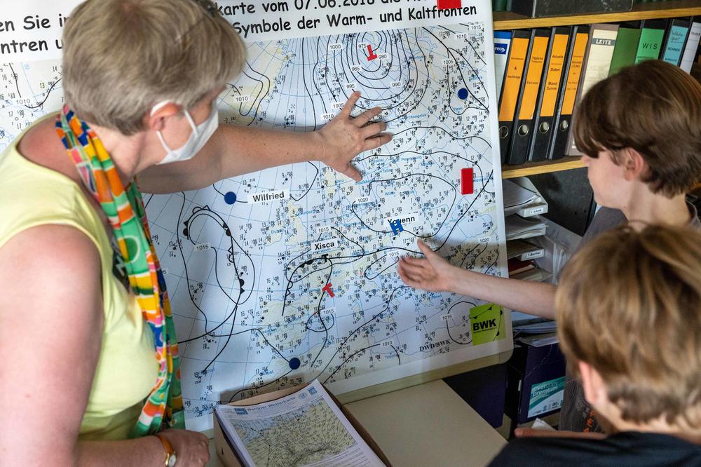 Bei der Langen Nacht der Wissenschaften konnte man sich schon über das Wetter von morgen informieren.