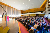 Rund 900 Gäste folgten dem Festakt im Max-Kade-Auditorium am 1. Juni 2023.