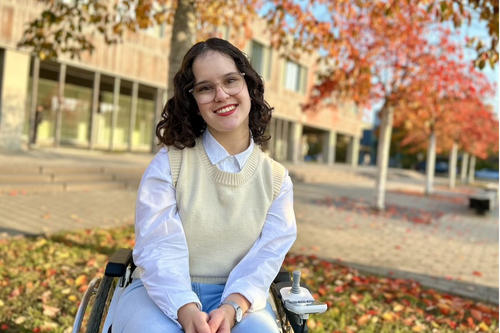 Mit Selbstbewusstsein, Organisationstalent und der Unterstützung durch das Deutschlandstipendium meistert Maja Rudina ihr Studium.