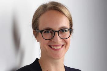 Natalia Danzer, Professorin am Fachbereich Wirtschaftswissenschaft, erforscht in einem neuen Projekt Gender und Arbeitsmarkt im Vergleich zwischen Deutschland und Polen.