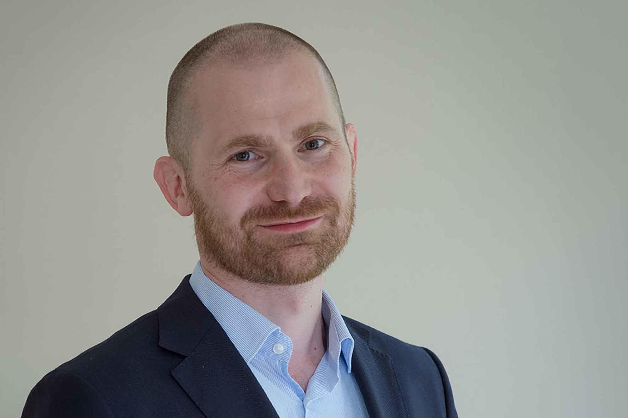 Frank Fischer hat seit 2022 die Professur für Digital Humanities am Fachbereich Philosophie und Geisteswissenschaften der Freien Universität Berlin inne