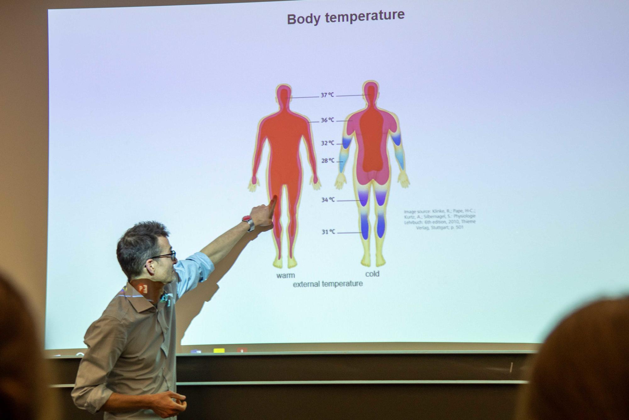 Prof. Dr. Florian Heyd erforschtdie molekularen Mechanismen, die Änderungen in der Körpertemperatur mit Änderungen der Genexpression verbinden.