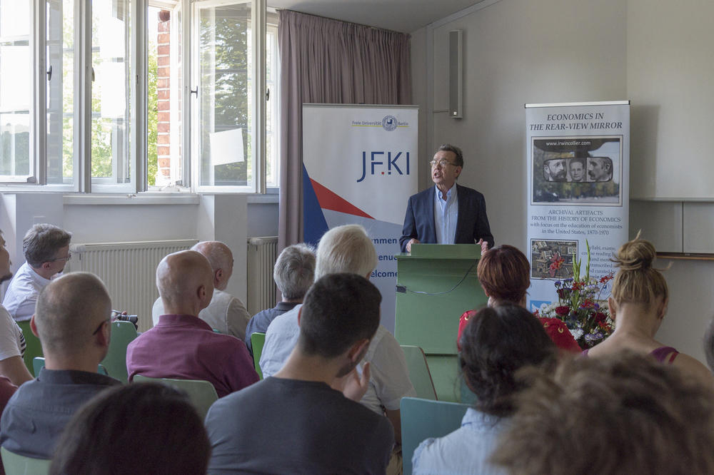 „Reflections on academic communities, clans, and clubs” hatte Irwin Collier seinen Vortrag vom 4. Juli überschrieben.