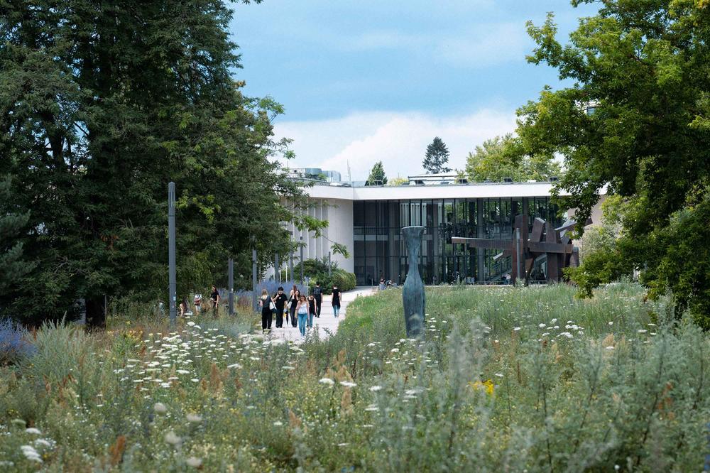 Die Wahl der Vizepräsident*innen findet im Henry-Ford-Bau der Freien Universität statt.