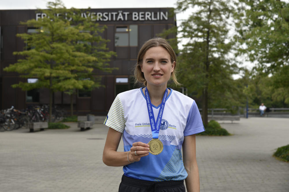 Top athlete from Freie Universität Berlin: Caterina Granz will start her Master’s degree program in psychology this winter semester. In July, she won gold at the Universiade in Naples.