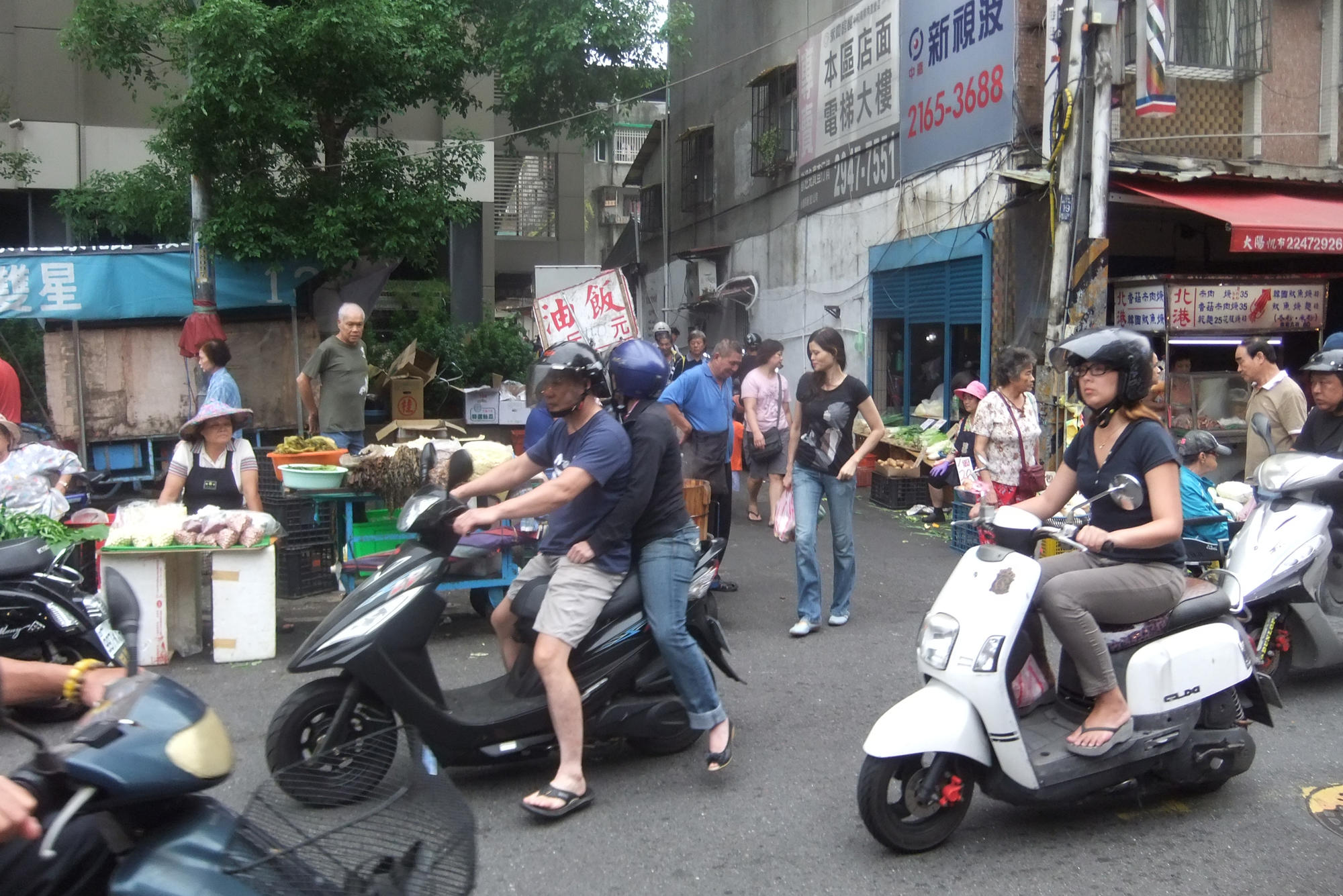 Their racket drowned out the musical garbage trucks.