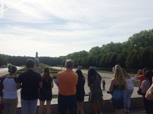 Field Trip to the Soviet War Memorial in Berlin