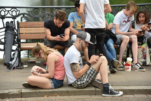 Snapchat, Instagram, YouTube: Das klassische Fernsehen hat durch das Internet reichlich Konkurrenz bekommen.