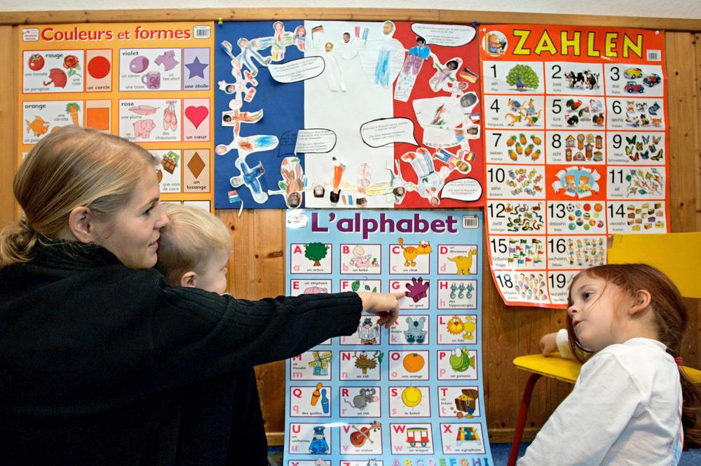 Französisch schon im Kindergarten. Im Saarland soll bis zum Jahr 2043 neben der deutschen Sprache das Idiom des Nachbarlandes als zweite Verkehrs- und Umgangssprache etabliert werden.
