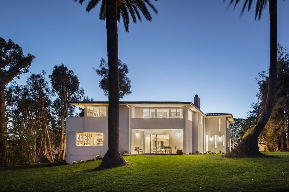 Thomas Manns Wohnhaus ist seit Juni 2018 Residenzhaus der Bundesrepublik Deutschland. Dort sollen Wissenschaftlerinnen, Wissenschaftler und andere Intellektuelle den geistigen und kulturellen Austausch zwischen Deutschland und den USA pflegen.