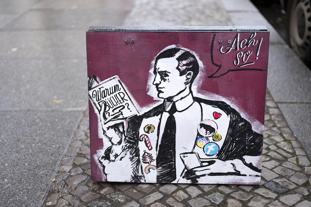 Der Exzellenz-Cluster "Temporal Communities" untersucht, wie Literatur global wird.