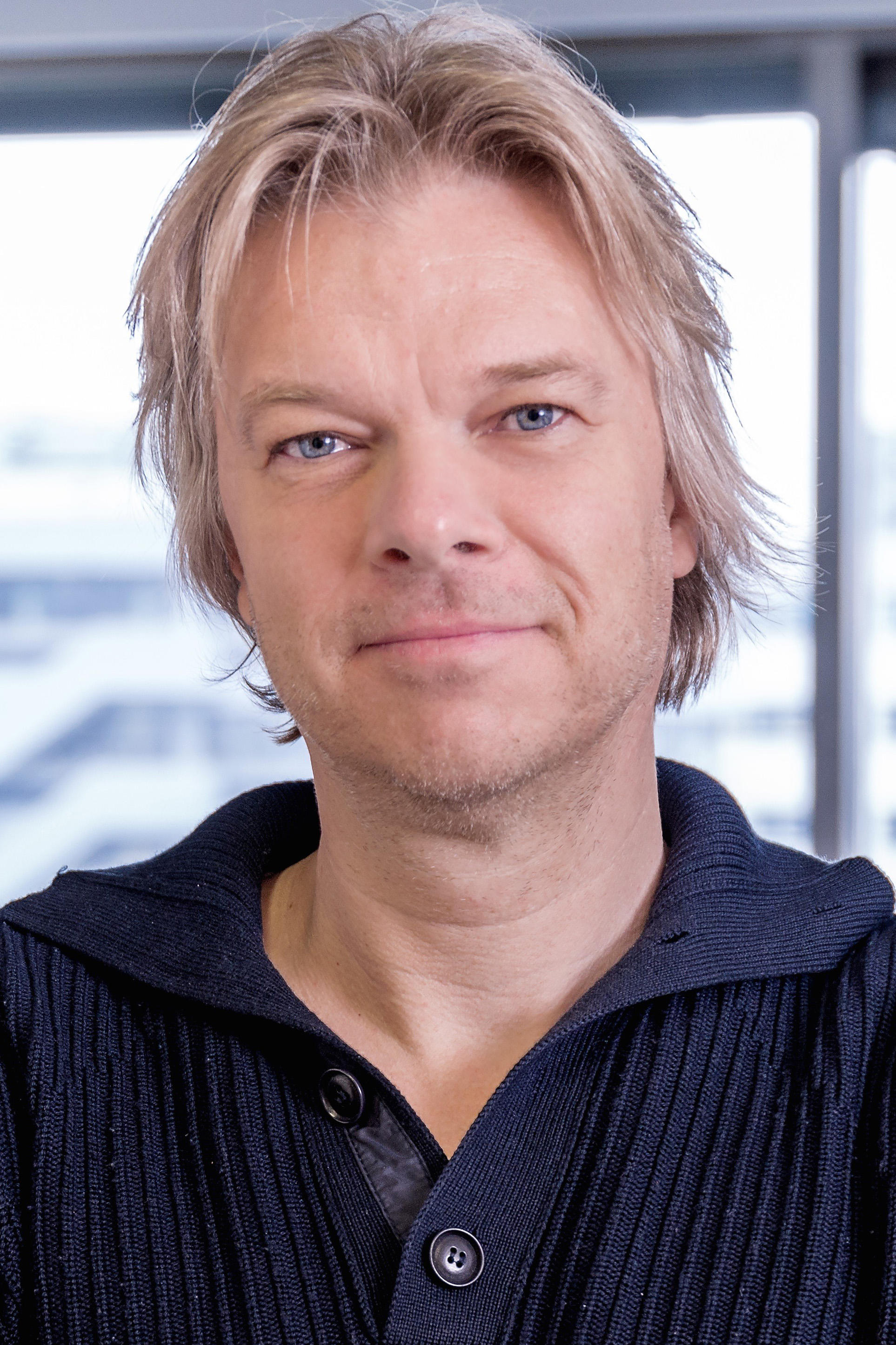 Planetologe Frank Postberg erforscht die Riesenmonde Jupiter und Saturn