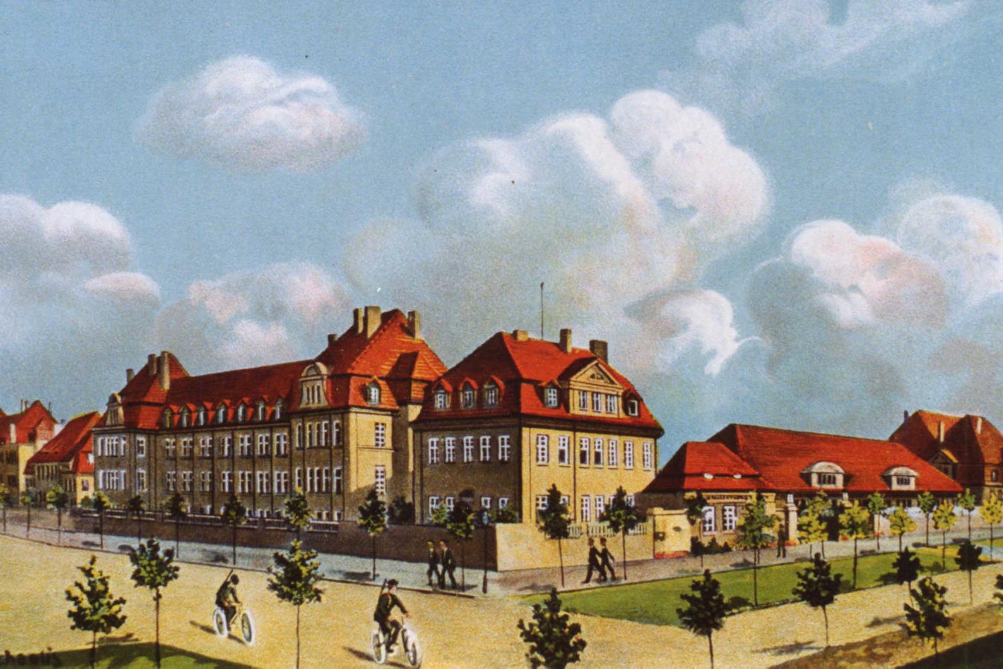 Im Schatten des Ersten Weltkriegs. Eine Postkarte aus dem Jahr 1914 zeigt die Kreuzung Emmichstraße/ Marienfelderstraße (heute Malteserstraße).