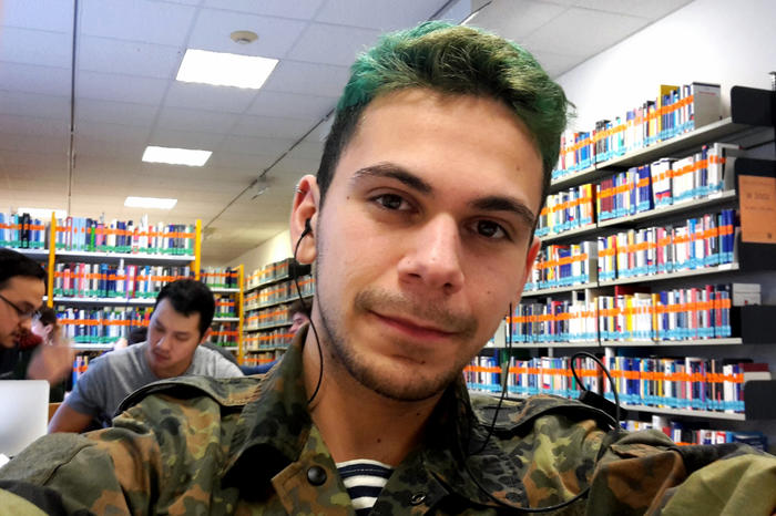 Arturo Jose Maximiliano Bertoglia Fuentes fokussierte sich während seines Studiums auf die Bereiche der Wirtschaftsinformatik, Ökonometrie und Unternehmenskooperation.