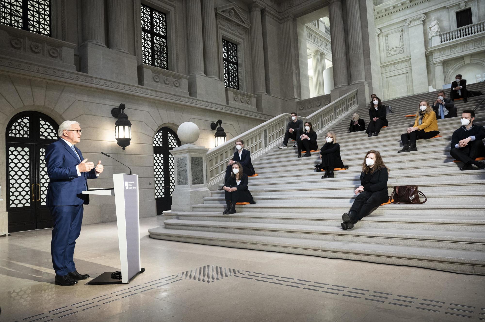 Bundespräsident Frank-Walter Steinmeier wandte sich zum Start des Sommersemesters an die Studierenden der Hochschulen in Deutschland.