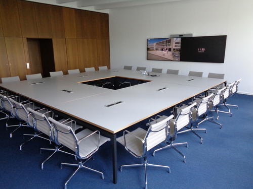 Konferenzraum II Tür