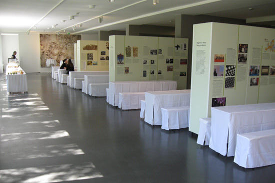 Die Galerie des Henry-Ford-Baus kurz vor dem Beginn der Firmenkontaktmesse "yourfuture"