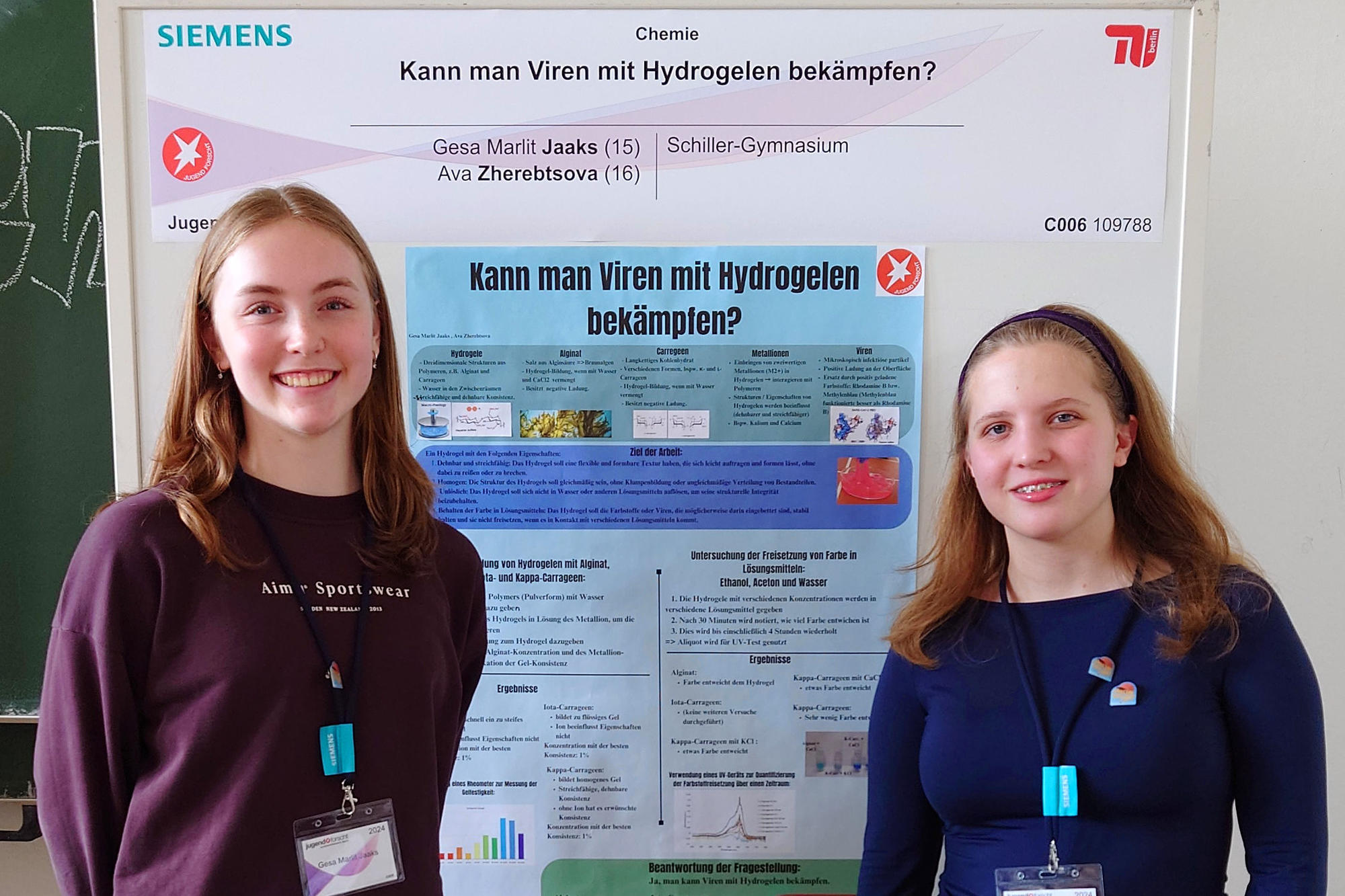 Ava und Gesa belegten 2024 den zweiten Platz im Berliner Landeswettbewerb.