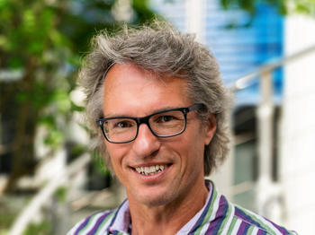 Prof. Dr. Uwe Gellert, Professur im Arbeitsbereich “Mathematische Bildung und Gesellschaft” an der FU Berlin   Forschungsschwerpunkte: Mathematics Teacher Education, Social Inequalities in Mathematics Education, Analysis of Classroom Interaction