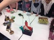 Beim Workshop "Was wächst denn da? Entdecke die essbare Stadt" im März 2019