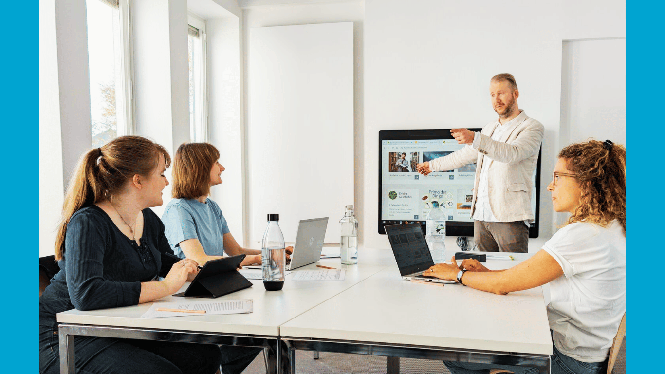 Zentralbibliothek (Garystr. 39)